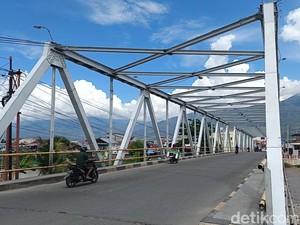 Jembatan Palu III Retak Akibat Gempa Kembali Dibuka, Truk Dilarang Melintas
