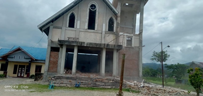 Bangunan rumah warga yang mengalami kerusakan akibat gempa bumi di Kabupaten Parigi Moutong, Sulawesi Tengah, Selasa (16/6/2026). (Dok. BPBD Kabupaten Parigi Moutong)