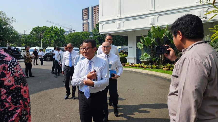 Para direktur utama bank BUMN hendak bertemu Presiden Prabowo Subianto di Istana Negara, Jakarta, Kamis (18/6/2026). (Dok Emir Yanwardhana)