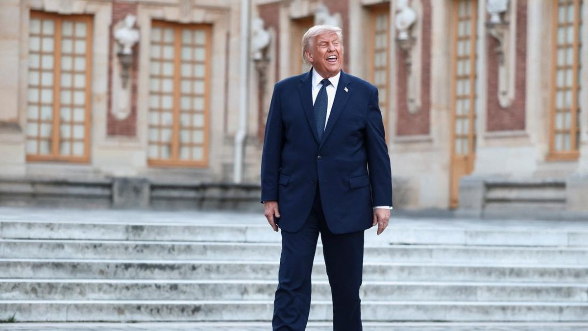 Mobil China Ditendang, Trump Blokir Total Tak Kasih Ampun