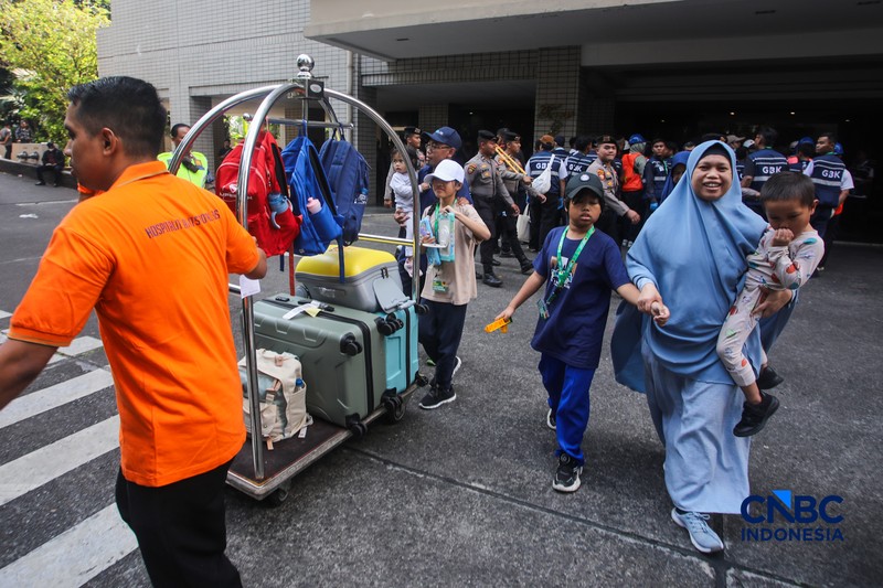 Hotel Sultan di kawasan Senayan, Jakarta Pusat, resmi beralih ke penguasaan negara setelah proses eksekusi pengosongan lahan dilaksanakan pada Kamis (18/6/2026).  (CNBC Indonesia/Faisal Rahman)