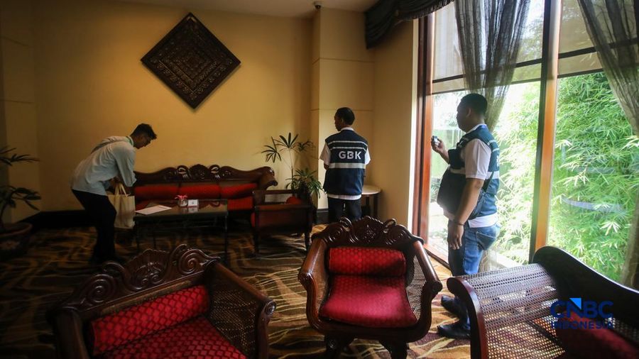 Hotel Sultan di kawasan Senayan, Jakarta Pusat, resmi beralih ke penguasaan negara setelah proses eksekusi pengosongan lahan dilaksanakan pada Kamis (18/6/2026).  (CNBC Indonesia/Faisal Rahman)