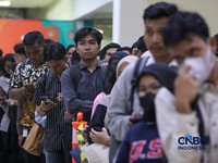 Ilustrasi pencari kerja. (CNBC Indonesia/Faisal Rahman)