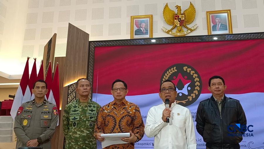 Konferensi pers rehab-rekon pascabencana Aceh-Sumatra di Kantor Kementerian Koordinator Bidang Pembangunan Manusia dan Kebudayaan (PMK), Jakarta, Kamis (18/6/2026). (CNBC Indonesia/Martyasari Rizky)