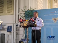 Menteri Pertanian Andi Amran Sulaiman sebelum Rapat Terbatas di Istana Negara, Kamis (18/6/2026). (CNBC Indonesia/Emir Yanwardhana)