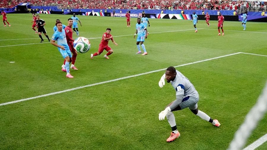 SOCCER-WORLDCUP-POR-COD/