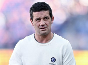 Chivu: Uang Tak Bisa Membeli Liga Champions
