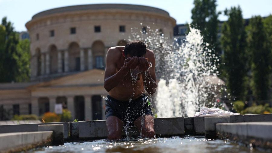 EUROPE-WEATHER/FRANCE-HEAT
