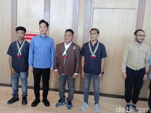 Kata Pengamat Politik soal Aksi Gibran Ajak Mahasiswa Kunker
