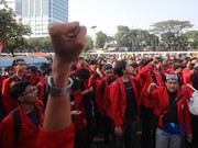 Foto: Aksi unjuk rasa mahasiswa di depan Gedung DPR/MPR/DPD, Senayan, Jakarta, beberapa waktu lalu. (CNBC Indonesia/Faisal Rahman)