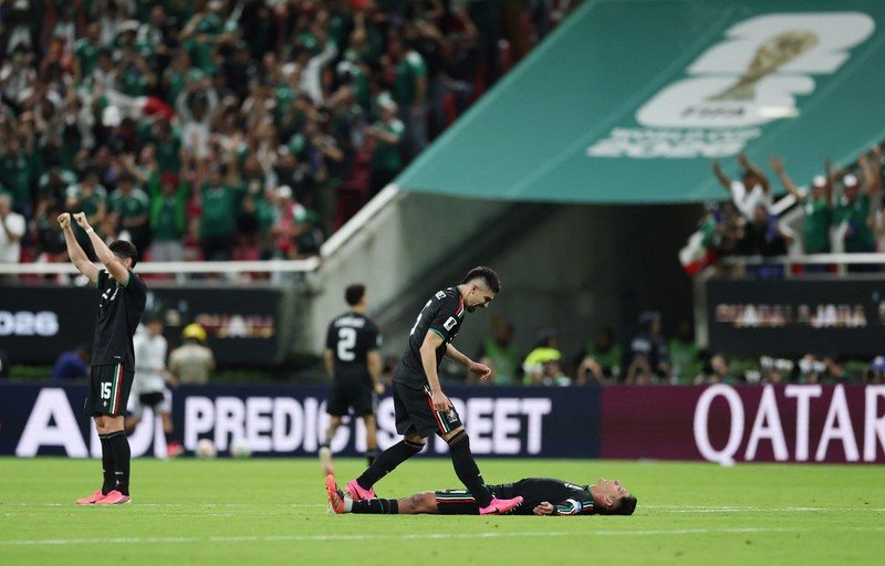 Meksiko lolos ke 32 besar Piala Dunia 2026 usai menaklukkan Korea Selatan 1-0 di Stadion Akron, Kamis (18/6) atau Jumat (19/6/2026) WIB. (REUTERS/Paul Childs)