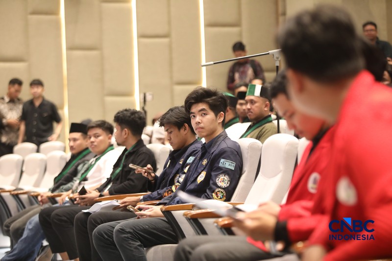 Pimpinan DPR RI Sufmi Dasco Ahmad bersama Komisi III DPR RI Menerima Perwakilan Mahasiswa dalam rangka menyampaikan aspirasi secara langsung di Ruang Abdul Muis, Gedung DPR RI, Jakarta, Jumat (19/6/2026) Kompleks Parlemen, Senayan, Jakarta, Jumat, 19/6/2026. (CNBC Indonesia/Faisal Rahman)