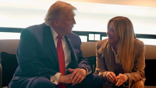 Drama Negara Sekutu, Trump Klaim PM Italia Memohon Foto-Meloni Ngamuk