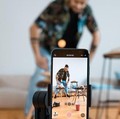 Ilustarsi melihat Tiktok. (Freepik)