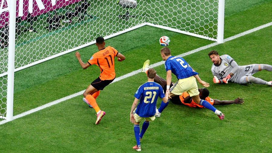 Belanda berhasil mengalahkan Swedia dengan skor telak 5-1 dalam laga Piala Dunia 2026 di Houston, Minggu (21/6/2026) dini hari WIB. (REUTERS/Pedro Nunes)