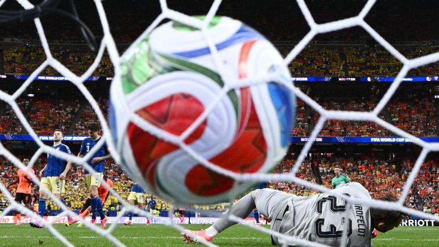 Belanda berhasil mengalahkan Swedia dengan skor telak 5-1 dalam laga Piala Dunia 2026 di Houston, Minggu (21/6/2026) dini hari WIB. (REUTERS/Annegret Hilse)