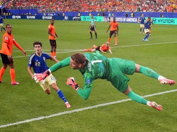 Belanda berhasil mengalahkan Swedia dengan skor telak 5-1 dalam laga Piala Dunia 2026 di Houston, Minggu (21/6/2026) dini hari WIB. (REUTERS/Phil Noble)