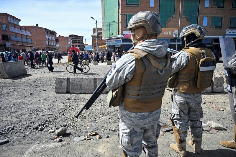 Pemerintah Bolivia mengambil langkah drastis untuk menghadapi krisis yang terus membesar setelah Presiden Rodrigo Paz pada Sabtu (20/6/2026) waktu setempat mengumumkan status keadaan darurat nasional. (REUTERS/Claudia Morales)