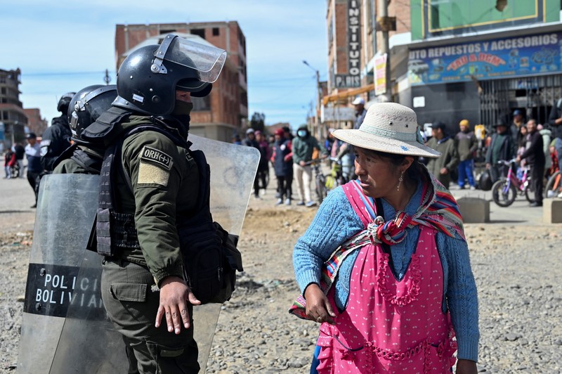 Pemerintah Bolivia mengambil langkah drastis untuk menghadapi krisis yang terus membesar setelah Presiden Rodrigo Paz pada Sabtu (20/6/2026) waktu setempat mengumumkan status keadaan darurat nasional. (REUTERS/Claudia Morales)