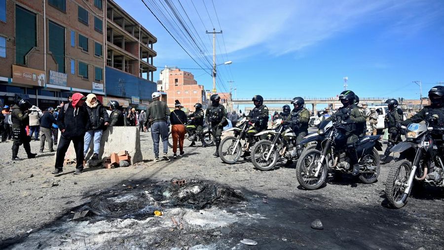 Pemerintah Bolivia mengambil langkah drastis untuk menghadapi krisis yang terus membesar setelah Presiden Rodrigo Paz pada Sabtu (20/6/2026) waktu setempat mengumumkan status keadaan darurat nasional. (REUTERS/Claudia Morales)
