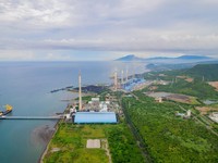 Foto udara PLTU Paiton di Kabupaten Probolinggo, Jawa Timur yang memasok kelistrikan sistem Jawa-Madura-Bali. (PT PLN Persero)