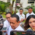 Menteri ESDM, Bahlil Lahadalia saat menyampaikan keterangan kepada media di Istana Negara, Jakarta, Senin (22/6/2026). (CNBC Indonesia/Emir Yanwardhana)