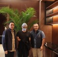 Polri melalui Divisi Hubungan Internasional (Divhubinter) Polri berhasil memulangkan buronan Interpol Red Notice (IRN) warga negara Indonesia (WNI) atas nama Michael Steven dari Kerajaan Maroko melalui mekanisme ekstradisi. (Dok. DIVHUBINTER POLRI)
