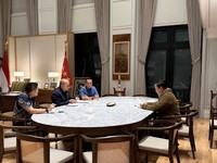 Presiden Prabowo Subianto menerima Menteri Investasi dan Hilirisasi/CEO Danantara, Rosan Roeslani di kediaman pribadinya di Kertanegara, Jakarta. Minggu (21/6/2026). (Tangkapan layar instagram)