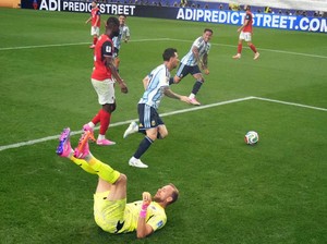 Kiper Austria: Ejek Messi Dulu, Dijebol Dua Kali Kemudian
