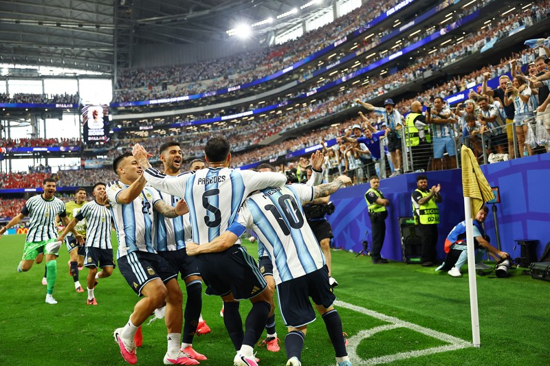 Argentina memuncaki klasemen sementara Grup J Piala Dunia 2026 usai mengalahkan Austria di Stadion AT&amp;T, Senin (22/6) atau Selasa (23/6/2026) WIB. (REUTERS/Issei Kato)