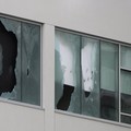 Baku tembak terjadi antara petugas kepolisian dan pelaku penembakan di kota Cote des Neiges, Montreal, Kanada, pada Senin (22/6/2026) pagi waktu setempat. (REUTERS/Peter McCabe)