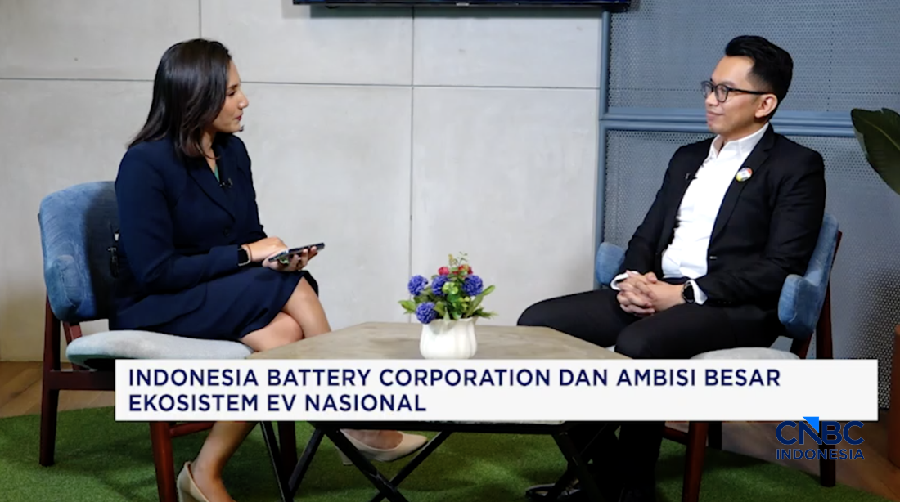 Direktur Utama Indonesia Battery Corporation, Aditya Farhan Arif dalam program CNBC Indonesia Clossing Bell di Jakarta. (CNBC Indonesia TV)
