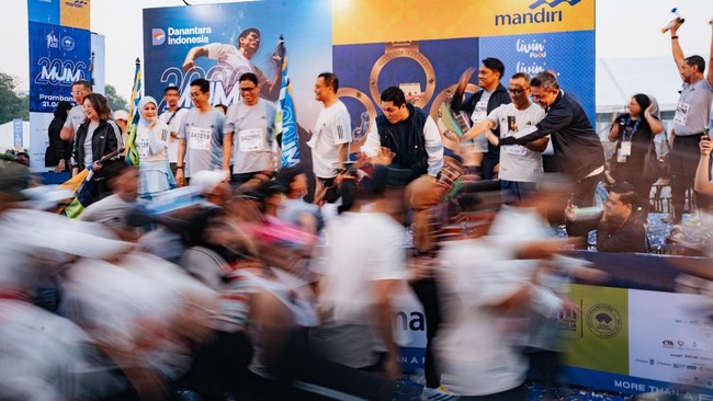 Mandiri Jogja Marathon Diserbu 10.200 Pelari, UMKM Kecipratan Cuan