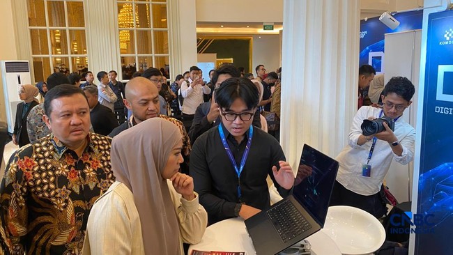 Komdigi Sebut Bansos Bakal Dibagikan ke 50 Juta Warga RI Pakai AI