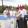 Presiden Prabowo Subianto meresmikan selesainya pembangunan jalan daerah sepanjang 1.151 kilometer yang tersebar di 37 provinsi di Indonesia yang dilakukan di Sampang, Jawa Timur, pada Selasa (23/6/2026). (Dok. Badan Komunikasi Pemerintah (Bakom) RI)