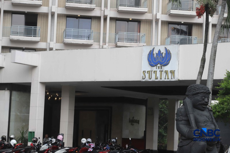 Suasana bangunan Hotel Sultan di Blok 15 Kawasan Gelora Bung Karno (GBK), Jakarta, Selasa (23/6/2026). (CNBC Indonesia/Muhammad Sabki)