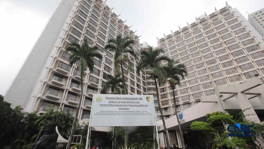 Suasana bangunan Hotel Sultan di Blok 15 Kawasan Gelora Bung Karno (GBK), Jakarta, Selasa (23/6/2026). (CNBC Indonesia/Muhammad Sabki)
