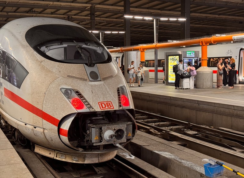 Jaringan transportasi kereta Jerman mengalami gangguan besar-besaran, Selasa (23/6/2026) malam waktu setempat. (REUTERS/Christine Uyanik)