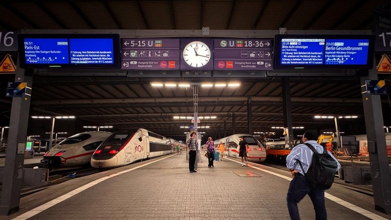 Jaringan transportasi kereta Jerman mengalami gangguan besar-besaran, Selasa (23/6/2026) malam waktu setempat. (REUTERS/Christine Uyanik)