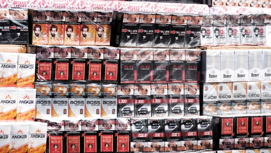 Kantor Wilayah (Kanwil) Bea Cukai Jawa Barat bersama Pemprov Jawa Barat menggelar pemusnahan 44.028.306 batang rokok ilegal hasil penindakan berstatus barang yang menjadi milik negara (BMMN), Rabu (24/6/2026). (Dok. Bea Cukai Jawa Barat)
