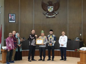 Polda Riau Raih 2 Award dari KI, Kapolda: Kado Istimewa HUT Bhayangkara