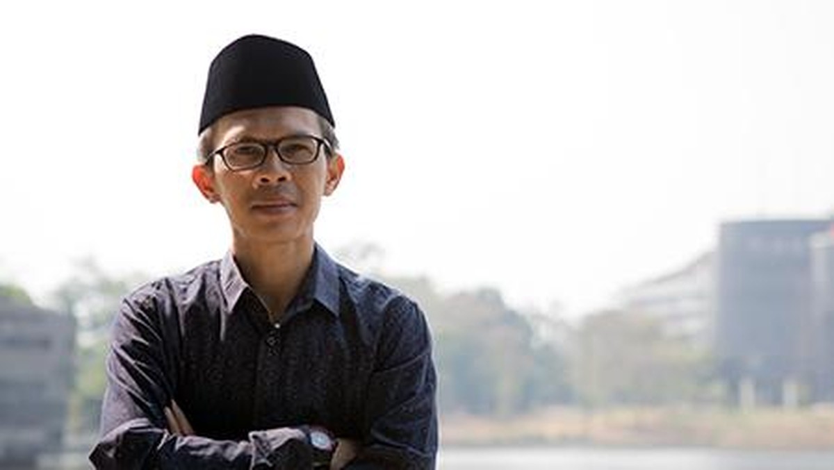Pengamat Politik Ujang Komarudin Ditunjuk Jadi Komisaris INKA