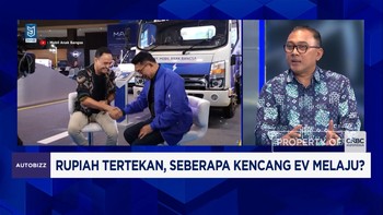 Rupiah Melemah Bikin Impor Bahan Baku Truk Listrik Naik, Pengusaha Curhat Begini