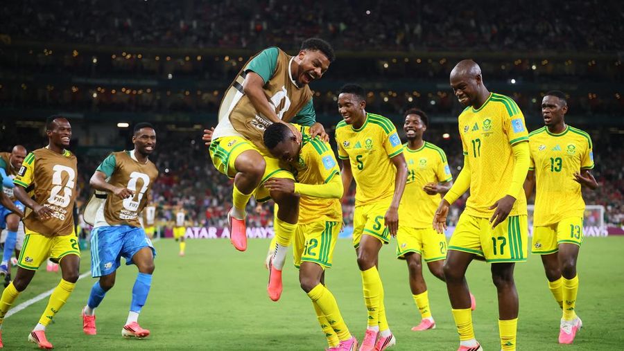 Afrika Selatan lolos ke 32 besar Piala Dunia 2026 setelah mengalahkan Korea Selatan pada laga fase grup yang berlangsung di Stadion Monterrey, Meksiko, Kamis (25/6) pagi waktu Indonesia. (REUTERS/Eloisa Sanchez)