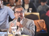 Anggota Dewan Energi Nasional 2026–2030, Mohamad Fadhil Hasan saat menyampaikan pemaparan dalam Energy Forum Singosari Ballroom-Hotel Borobudur, Jakarta, Kamis (25/6/2026). (CNBC Indonesia/Faisal Rahman)