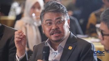 Direktur Utama Pertamina NRE, John Anis saat menyampaikan pemaparan dalam Energy Forum di Singosari Ballroom-Hotel Borobudur, Jakarta, Kamis (25/6/2026). (CNBC Indonesia/Faisal Rahman)