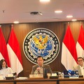 Menteri Koordinator Bidang Infrastruktur dan Pembangunan Kewilayahan (Kemenko IPK) Agus Harimurti Yudhoyono, saat rapat koordinasi tingkat menteri di kantornya, Jakarta, Kamis (25/6/2026).