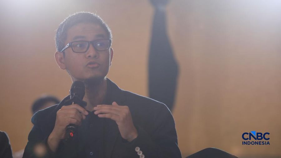 Vice President Exploration Pertamina Hulu Rokan, Suprayitno Adhi Nugroho saat menyampaikan pemaparan dalam Energy Forum di Singosari Ballroom-Hotel Borobudur, Jakarta, Kamis (25/6/2026). (CNBC Indonesia/Faisal Rahman)