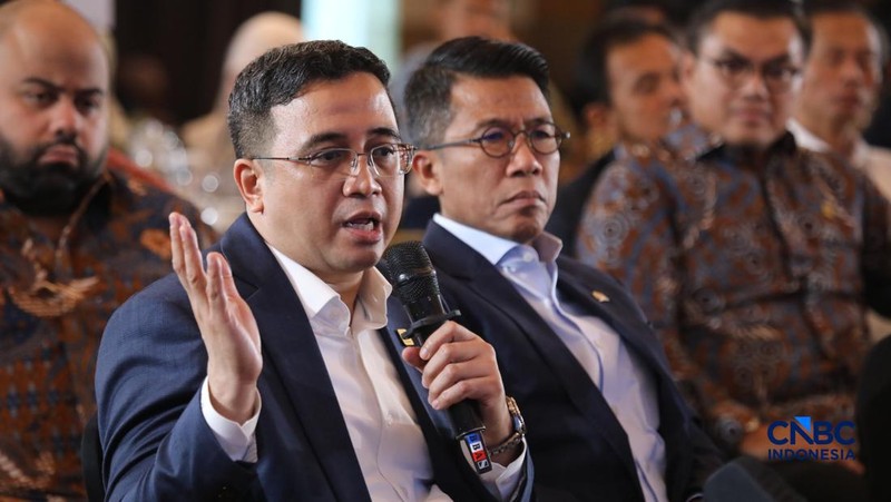 Wakil Direktur PT Pertamina Persero, Oki Muraza saat menyampaikan pemaparan dalam Energy Forum di Singosari Ballroom-Hotel Borobudur, Jakarta, Kamis (25/6/2026).