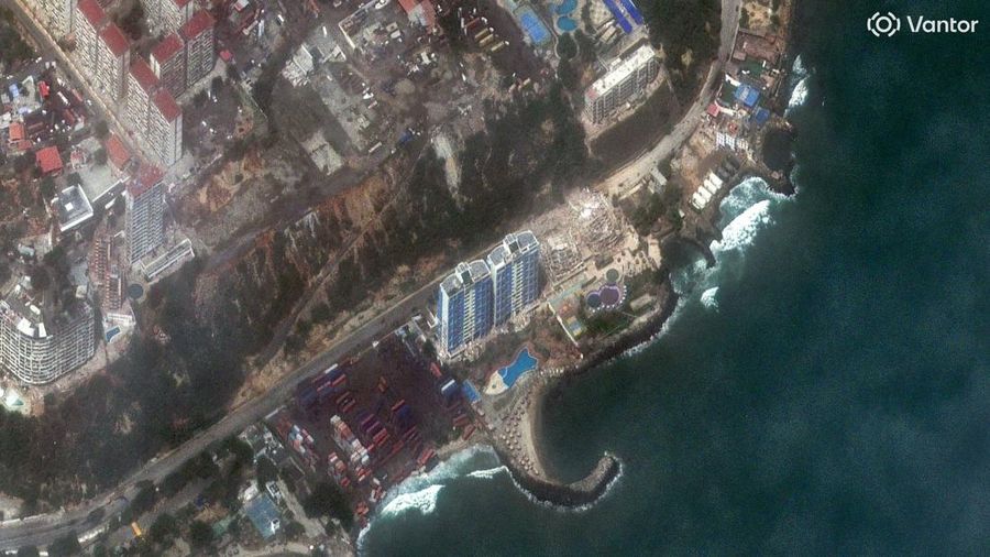Citra satelit menunjukkan kerusakan di sebuah resor dan terminal kontainer di Avenida La Playa, La Guaira, Venezuela, 25 Juni 2026, setelah dua gempa bumi dahsyat.